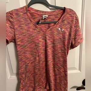 Under armour t-shirt size x-small.